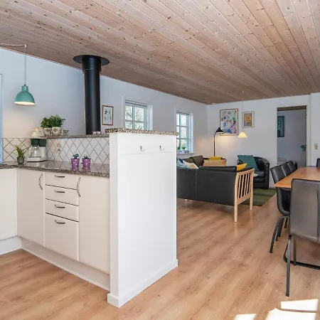 Semesterbostad 8 Person Holiday In Bl Vand Blåvand
