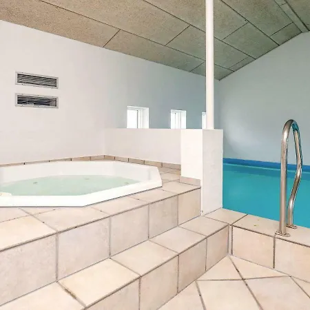 Semesterbostad 8 Person Holiday In Bl Vand Blåvand